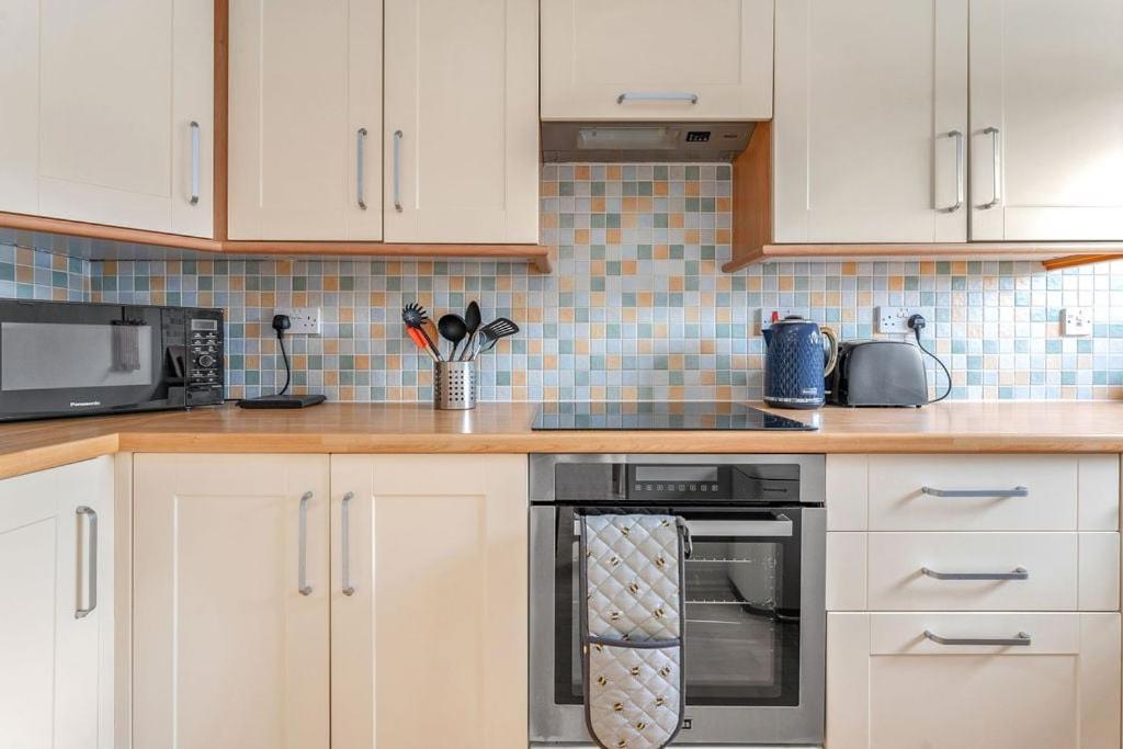 شقة Guestready - Peaceful Retreat In Leith إدنبرة المظهر الخارجي الصورة